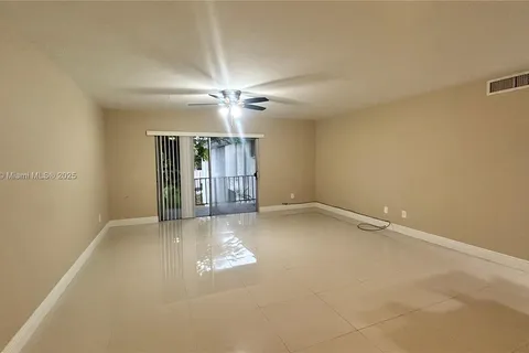 10377 N Kendall Dr # K8, Miami FL 33176