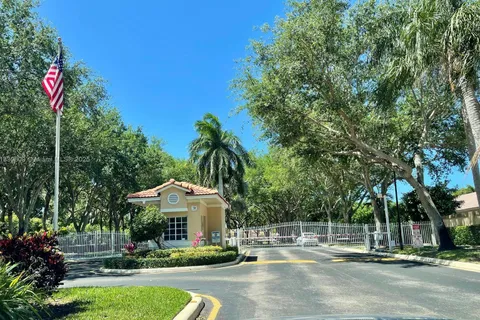 85 Sausalito Dr, Boynton Beach FL 33436