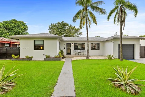 1940 Funston St, Hollywood FL 33020