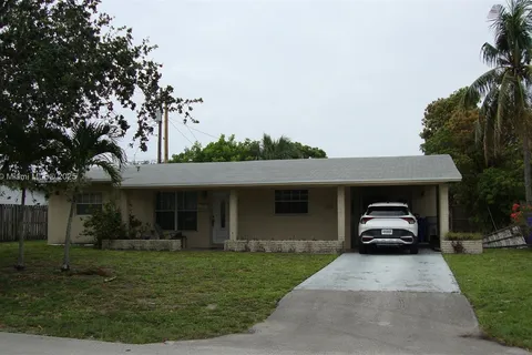1500 NE 33rd Ct, Pompano Beach FL 33064
