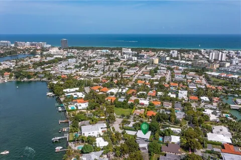 1320 N Biscayne Point Rd, Miami Beach FL 33141