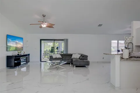 3039 NW 6TH CT, Cape Coral FL 33993