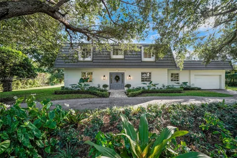 730 SW Davis Rd, Coral Gables FL 33143