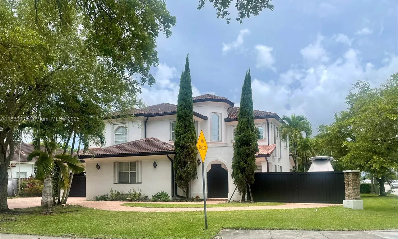 7202 SW 123rd Pl, Miami FL 33183