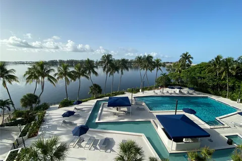 2333 Brickell Ave # 1512, Miami FL 33129