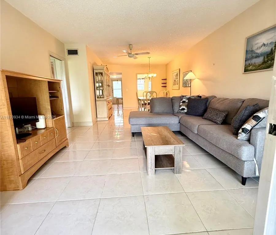 2340 SW 22nd Ave # 316, Delray Beach FL 33445