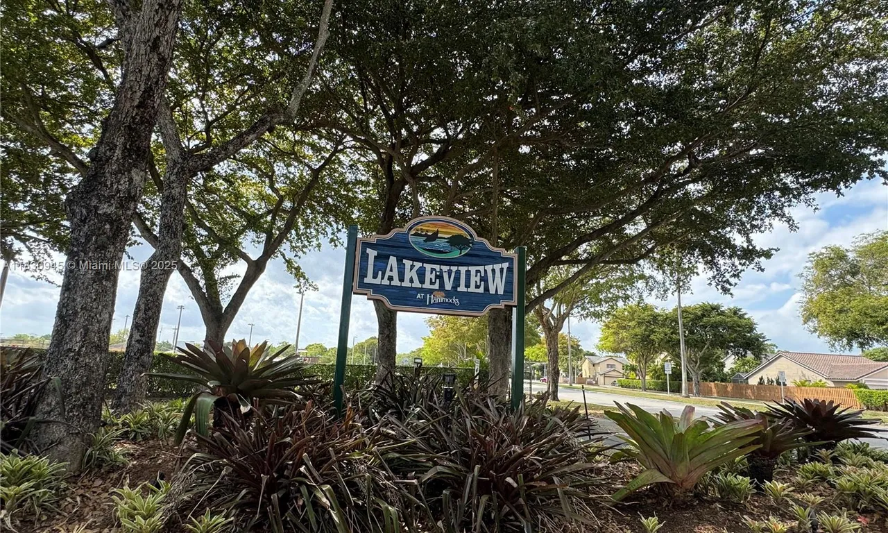 9701 Hammocks Blvd # 106A, Miami FL 33196