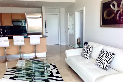 950 Brickell Bay Dr # 5308, Miami FL 33131