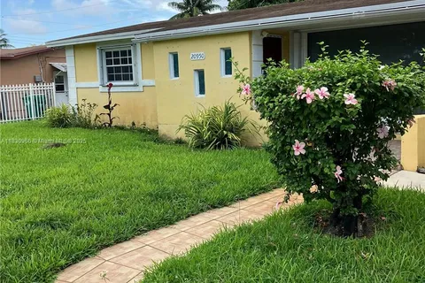 20950 N Miami Ave, Miami Gardens FL 33169
