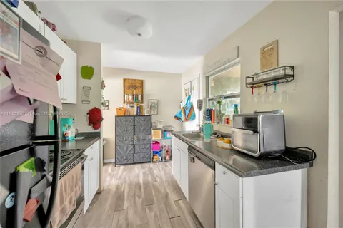 130 East Northside Drive, Lake Wales FL 33853