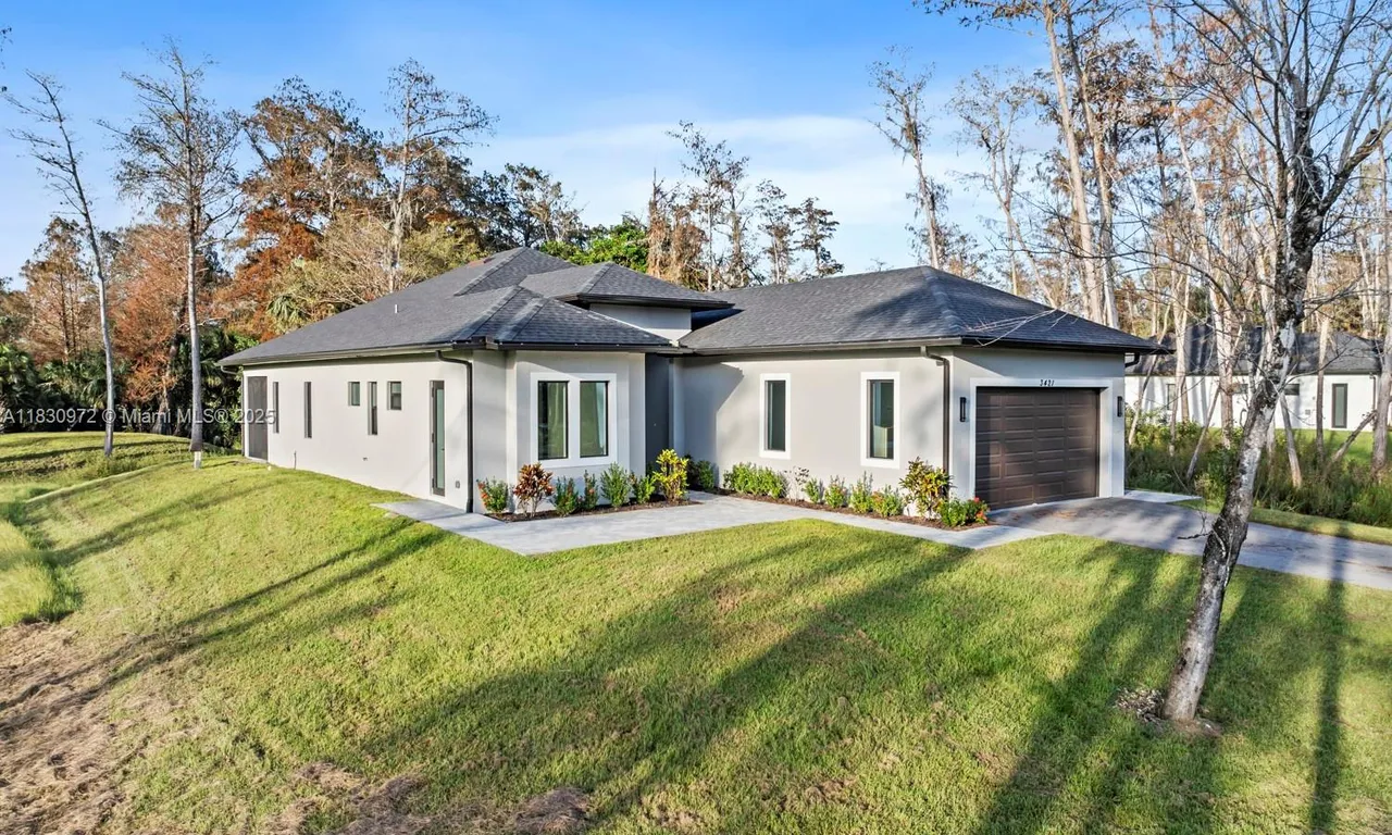 3421 16th Ave NE, Naples FL 34120