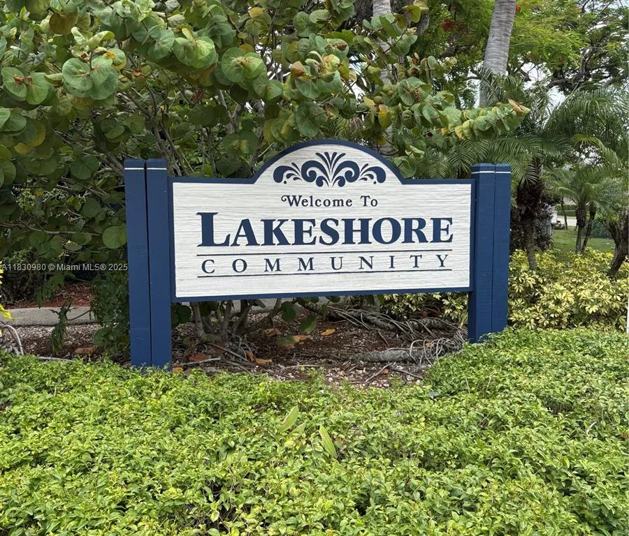 889 Hamilton Dr # 889H, Homestead FL 33034