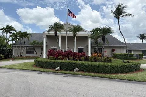 889 Hamilton Dr # 889H, Homestead FL 33034