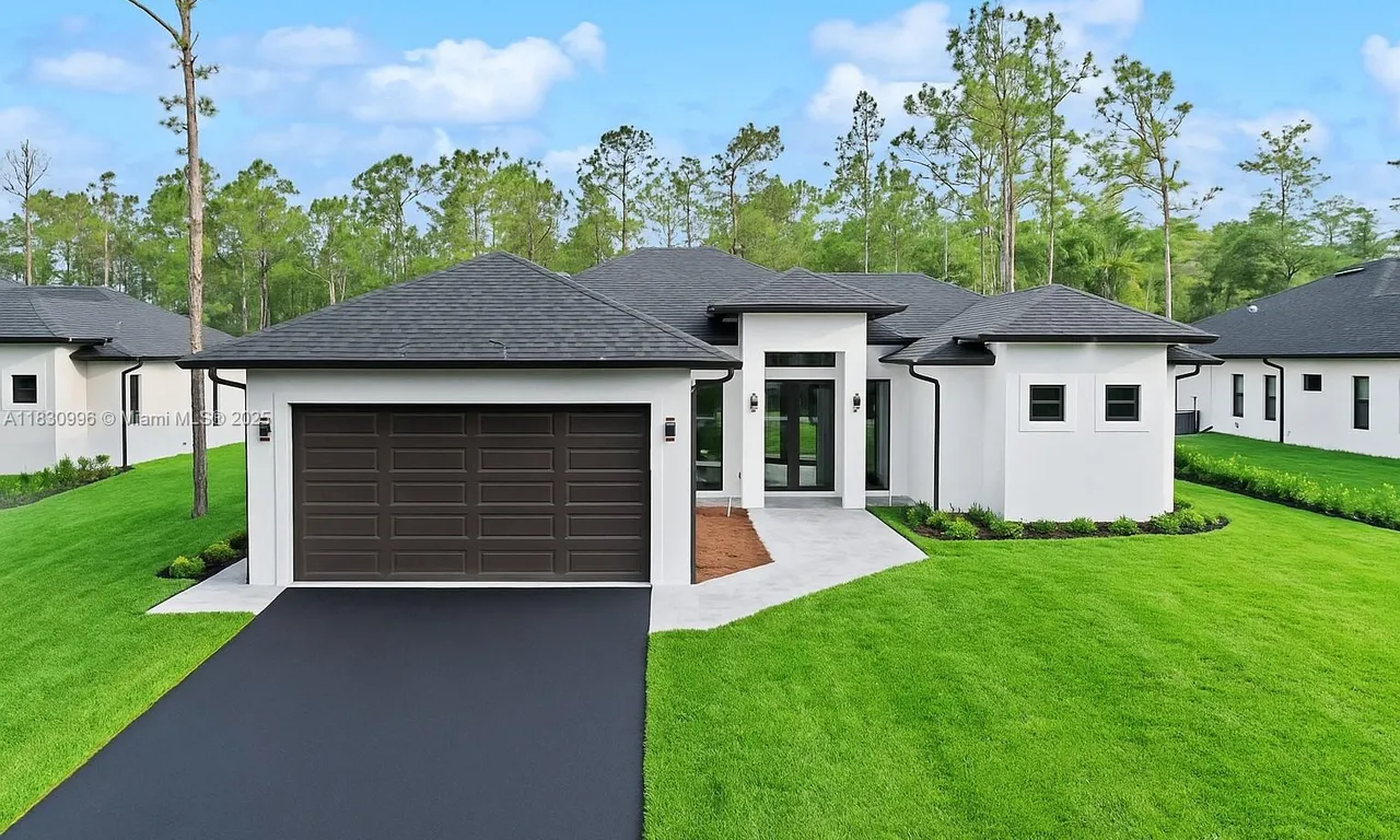 3324 NE 27, Naples FL 34120