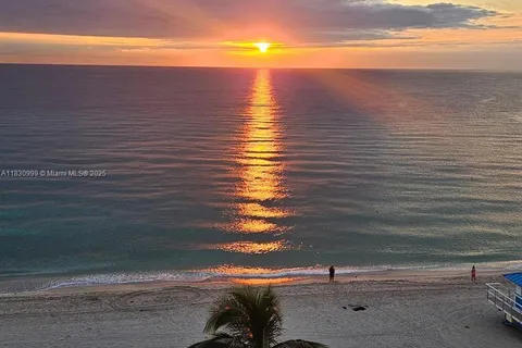 400 N Surf Rd # 804, Hollywood FL 33019