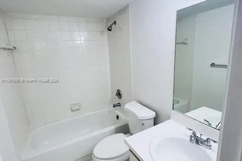 10709 Cleary Blvd # 209, Plantation FL 33324