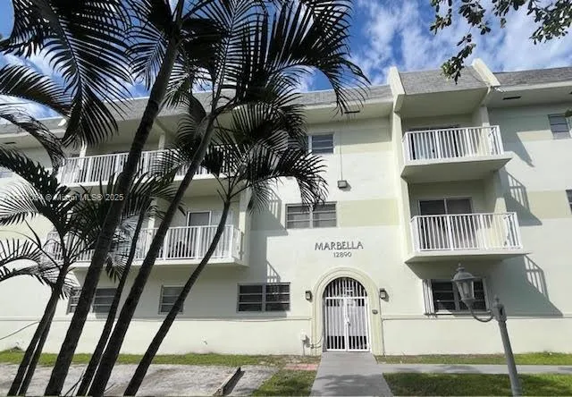 12890 NE 8th Ave # 102, North Miami FL 33161