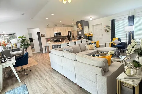 3006 Base Ct, La Belle FL 33935