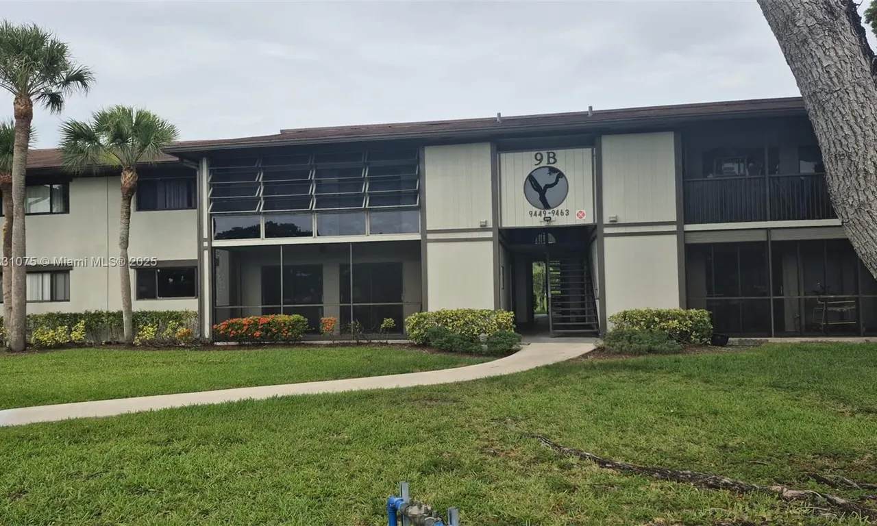 9459 W Mcnab Rd # 215, Tamarac FL 33321