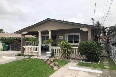 7035 SW 21st St # 7035, Miami FL 33155