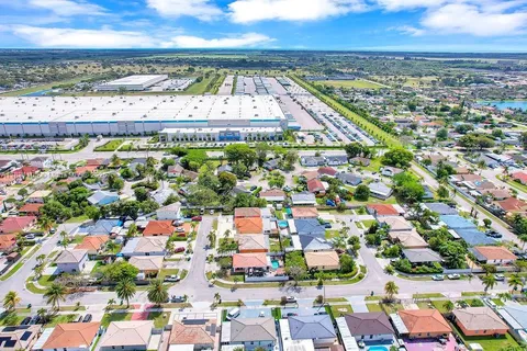 13256 SW 276th Ln, Homestead FL 33032