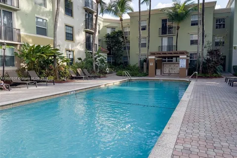 1919 Van Buren St # 510A, Hollywood FL 33020