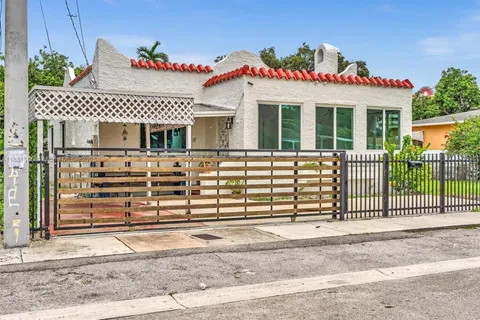 1342 NW 55th Ter, Miami FL 33142