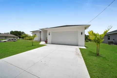 3706 16th ST W, Lehigh Acres FL 33971