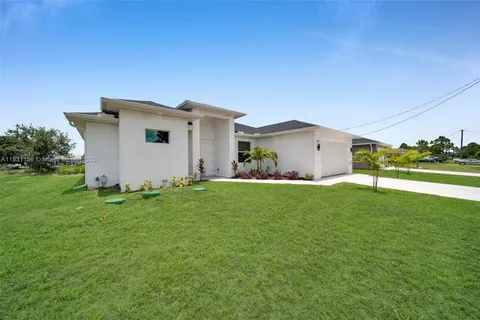3706 16th ST W, Lehigh Acres FL 33971