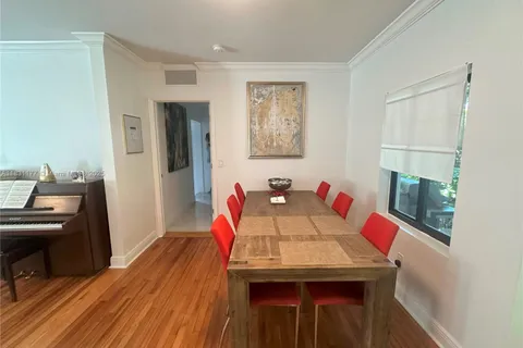 1105 Cortez St, Coral Gables FL 33134