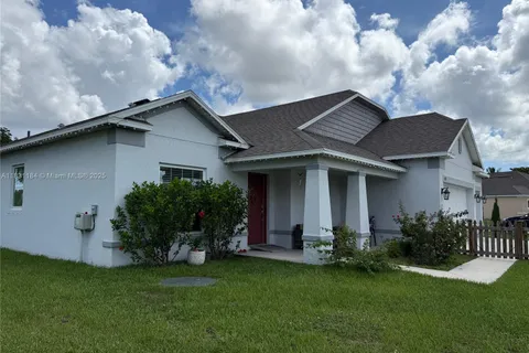 1002 SW College Park Rd, Port St. Lucie FL 34953