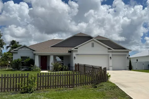 1002 SW College Park Rd, Port St. Lucie FL 34953