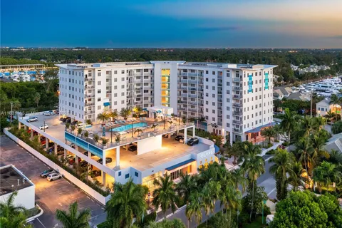 2500 SW 22nd Ter # 313, Fort Lauderdale FL 33312