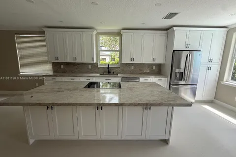 12427 SW 121st Ave, Miami FL 33186