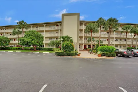 1805 Eleuthera Pt # J1, Coconut Creek FL 33066