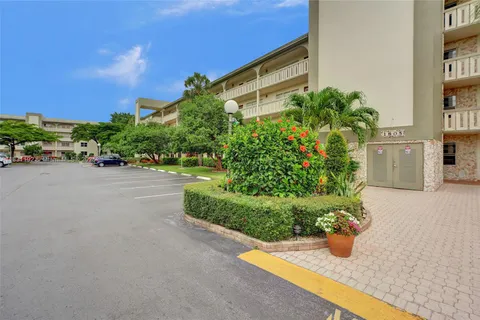 1805 Eleuthera Pt # J1, Coconut Creek FL 33066