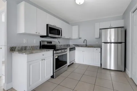 2401 Xelda Ave N # 2401, Lehigh Acres FL 33971