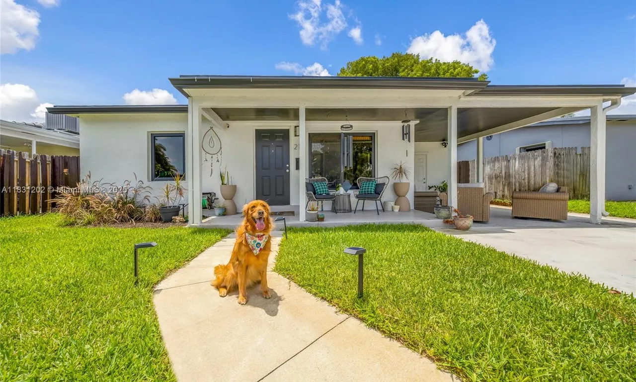 210 NE 51st Ct, Oakland Park FL 33334