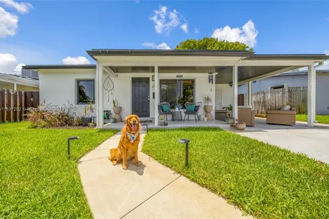 210 NE 51st Ct, Oakland Park FL 33334