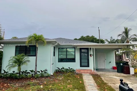 1621 N K St, Lake Worth FL 33460