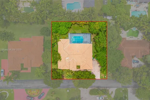 8229 SW 173rd Ter, Palmetto Bay FL 33157