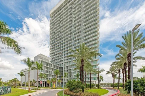 2000 Metropica Way # 2606, Sunrise FL 33323