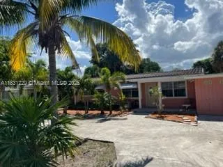 421 NE 24th Ave, Pompano Beach FL 33062