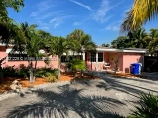 421 NE 24th Ave, Pompano Beach FL 33062