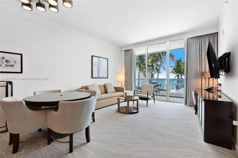 4391 Collins Ave # 623, Miami Beach FL 33140