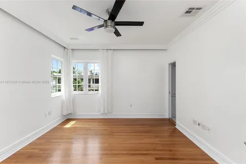 735 14th Pl # 3, Miami Beach FL 33139