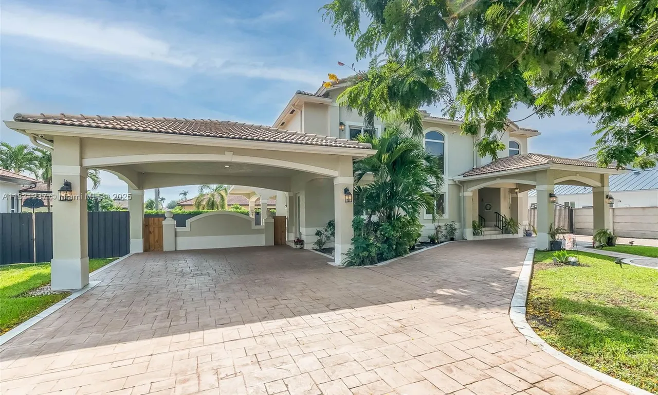 4665 SW 159th Ct, Miami FL 33185
