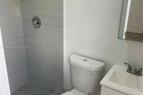 7390 SW 30th Ter, Miami FL 33155