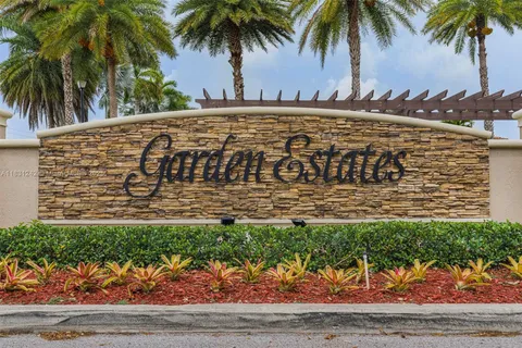 11766 SW 154th Pl # 0, Miami FL 33196