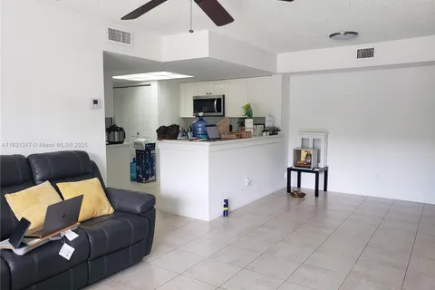 9288 W Atlantic Blvd # 1116, Coral Springs FL 33071